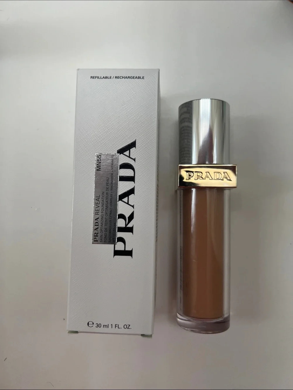 PRADA REVEAL skin optimizing foundation Lactobacillus, niacinamide, Vit E, MN55